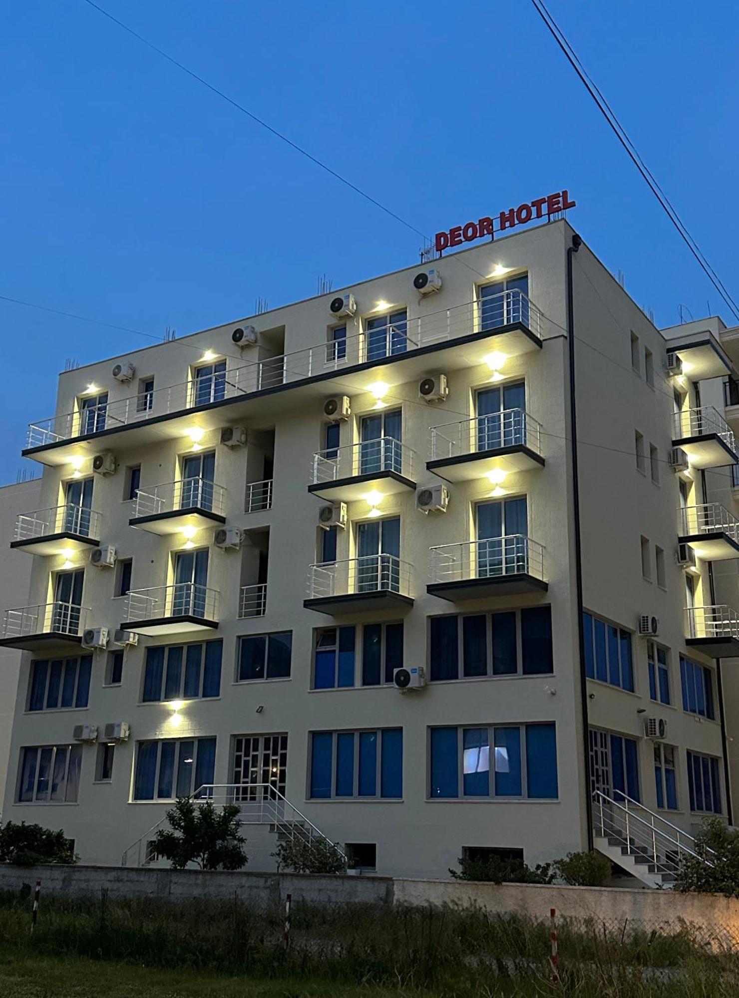 Deor Hotel Shëngjin Exteriör bild